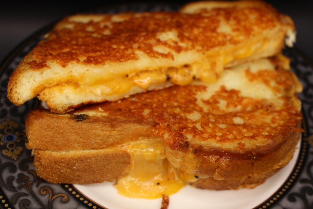 Down Right Grilled Cheesy Sandwich